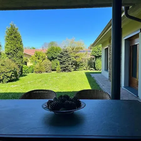 Villa Con Jardin En Cudillero